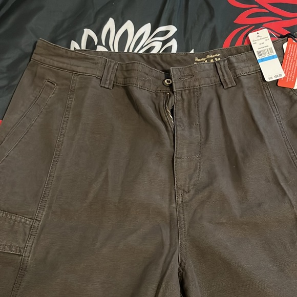 Tammy Bahama shorts size 36 new with tag brown - Picture 3 of 8